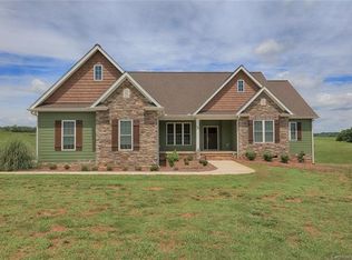 893 Old Mocksville Rd, Statesville, NC 28625