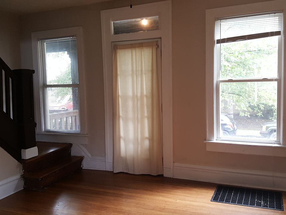 1st image of 476-486 Chilcote Ave #17915804