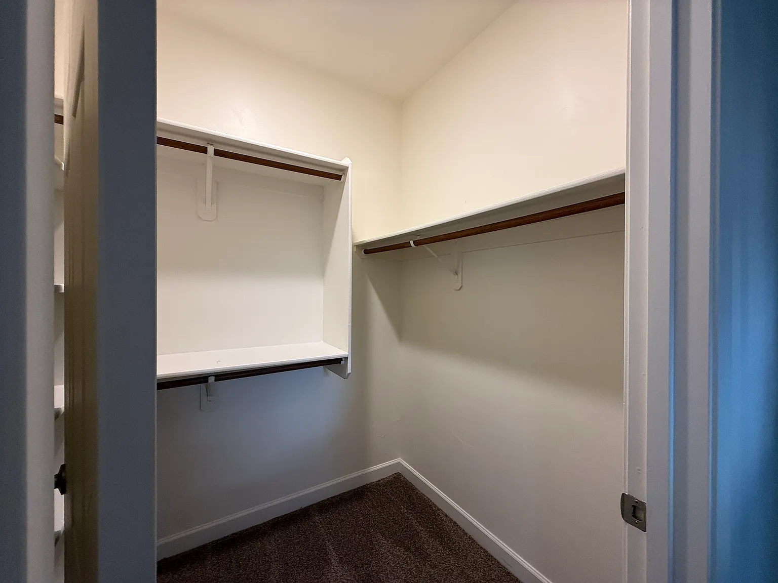 4 bed, 1926 sqft, $2,150 — Photo 3