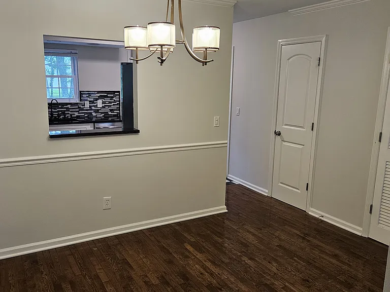 216 Brattlesboro Pl — Photo 10