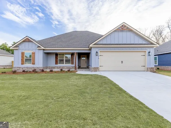 518 New Hope Dr, Perry, GA 31069