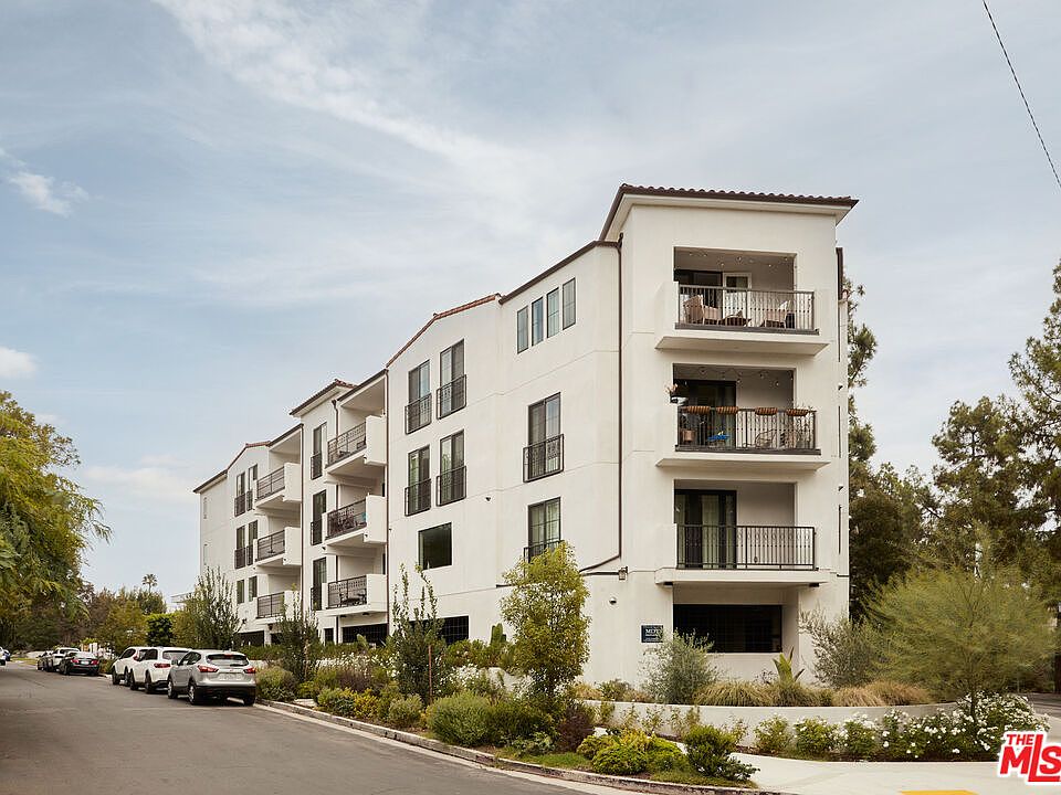 1st image of 4141 Vantage Ave #206