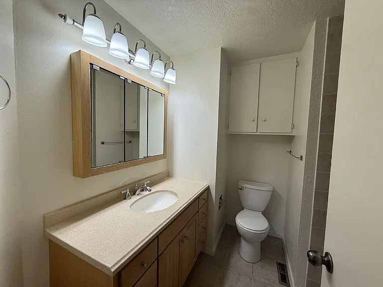 3959 Pam St — Photo 11