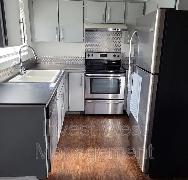 3108 Kauffman Ave #H — Photo 3