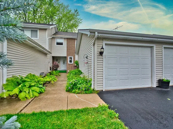 5 Spyglass Ct, Naperville, IL 60563