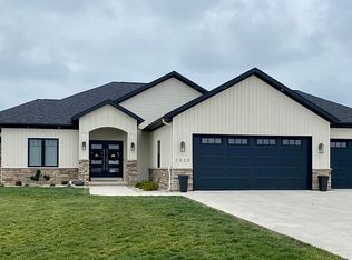 2320 E Wayne St, Celina, OH 45822