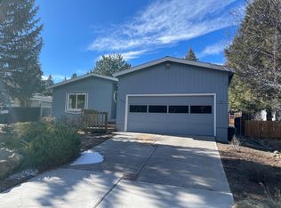 1021 SE Laurelwood Pl, Bend, OR
