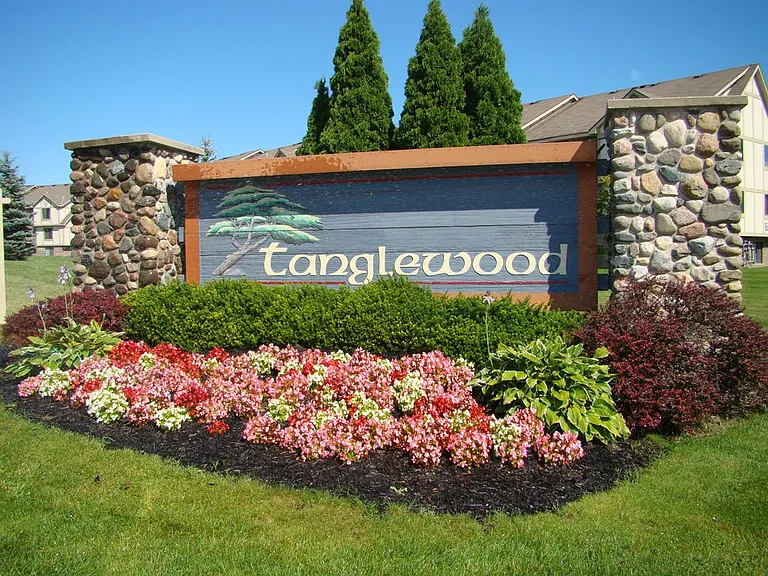 Tanglewood Apartments — Photo 58