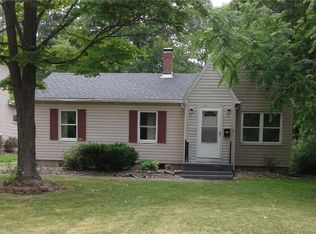 10 W Clen Moore Blvd, New Castle, PA 16105