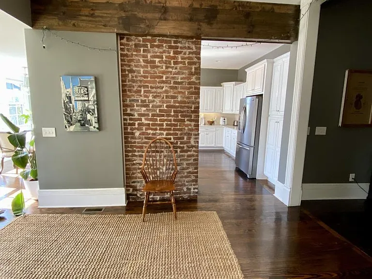 4311 Elkins Ave — Photo 23