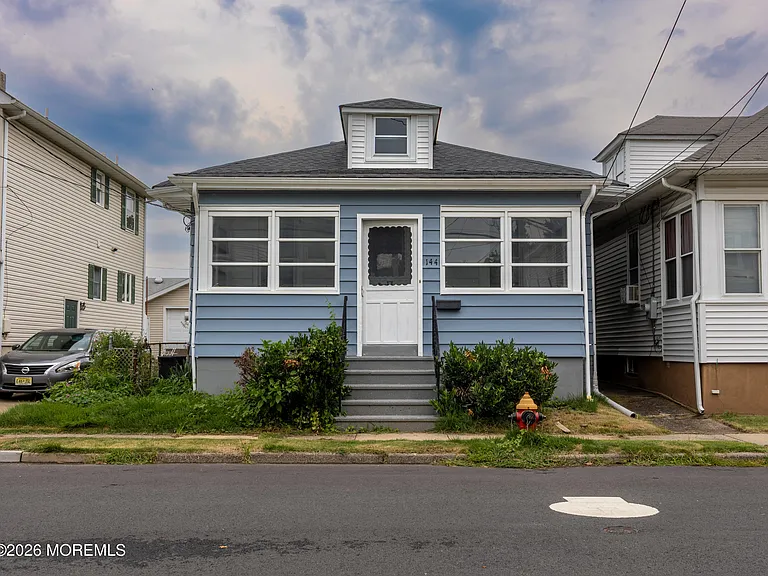 144 Beal St — Photo 2