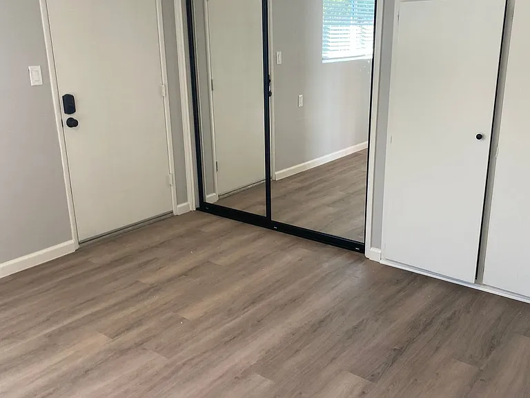Katz - 945 Pine — Photo 5