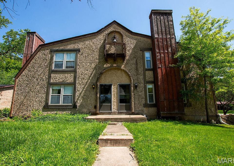 1st image of 102 Britanna Dr