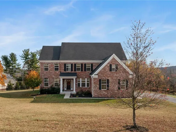 5880 Saucon Ridge Rd, Coopersburg, PA 18036