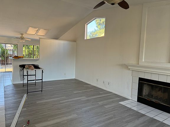 4th image of 1253 William Moss Blvd