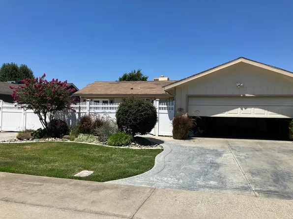 127 Hemlock Dr, Lodi, CA 95240