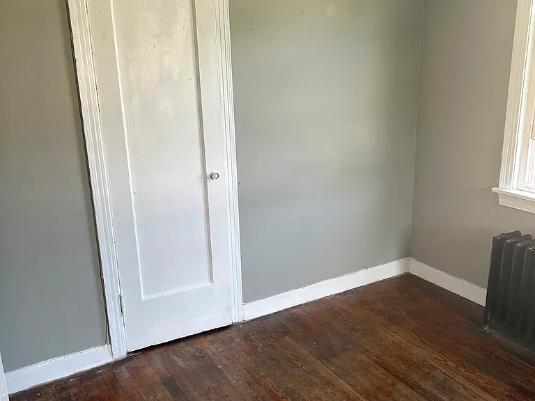 322 Conklin Ave #2 — Photo 3