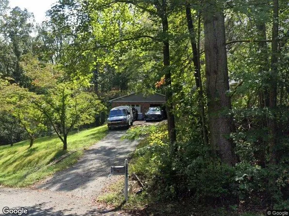 29807 Donna Dr, Mechanicsville, MD 20659