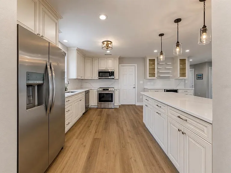 6513 Abaco Dr — Photo 17