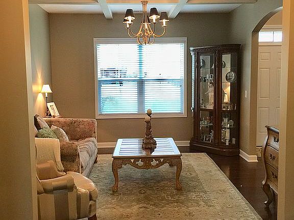 Formal Living or Dining Room