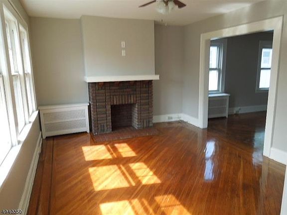 2nd image of 257-259 Kerrigan Blvd