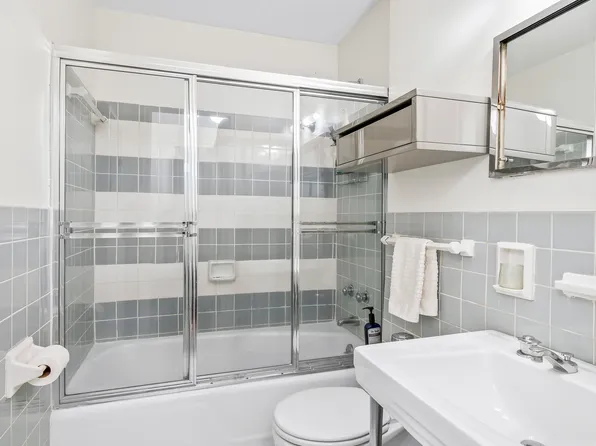 230 East 79th Street 4D image 4 of 4