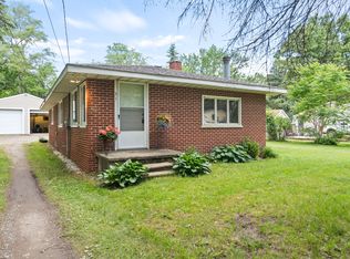 31 Myrick St, White Lake, MI 48386