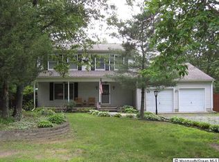 11 N Hope Chapel Rd, Jackson, NJ 08527