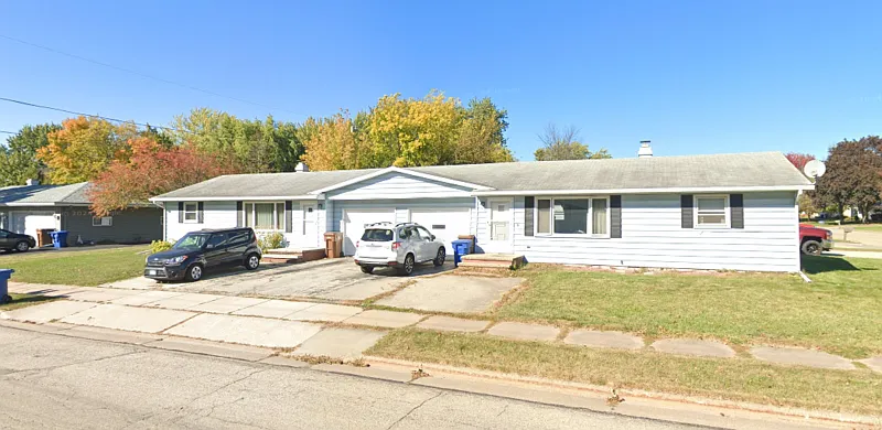 1430-1432 Eugene St