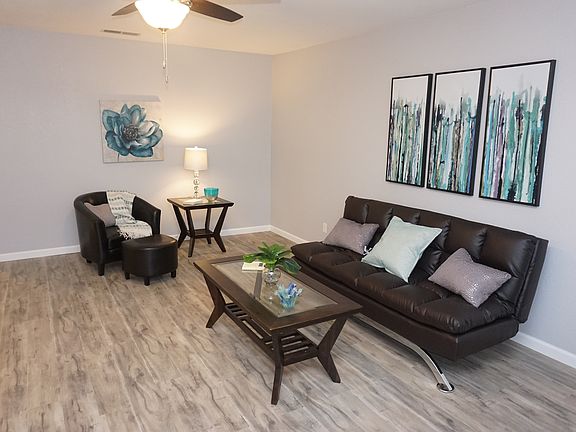 3rd image of 5361 64th St