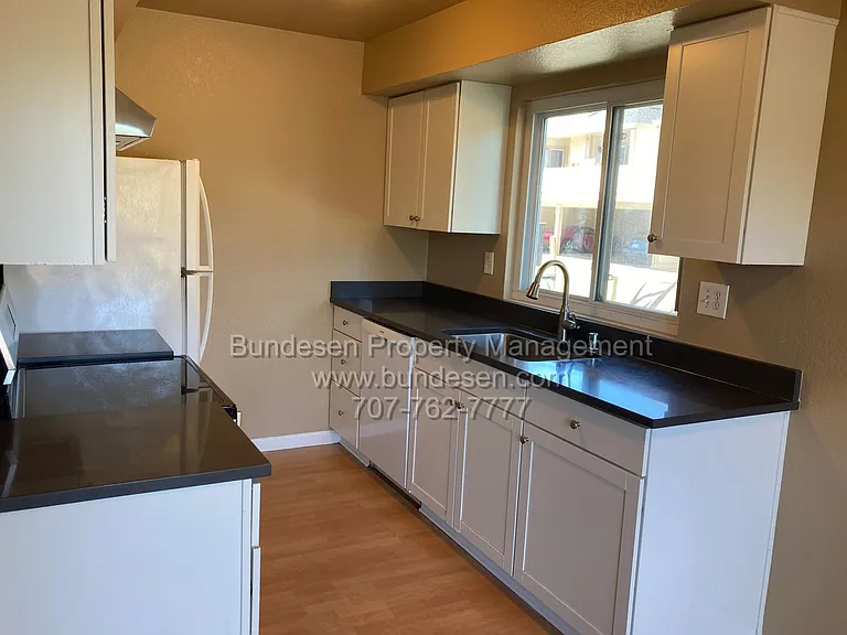 465 Enterprise Dr — Photo 9