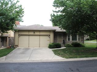 10931 W 96th Pl, Overland Park, KS 66214