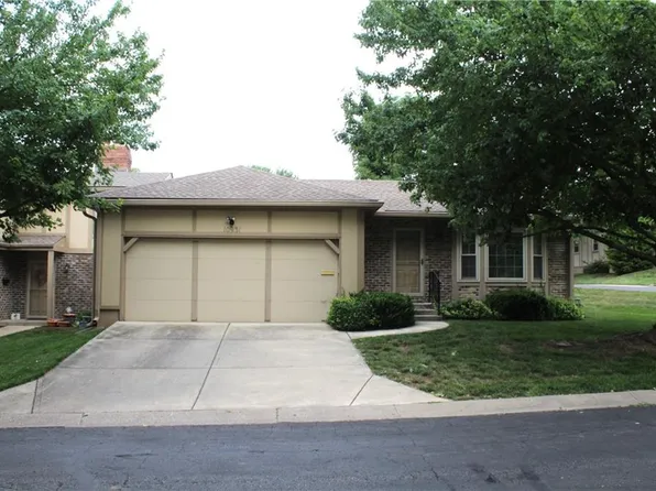 10931 W 96th Pl, Overland Park, KS 66214
