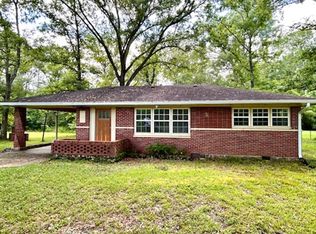 135 Haywood Valley Rd, Armuchee, GA 30105