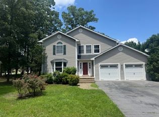 101 Jasmine Ct, Stephens City, VA 22655