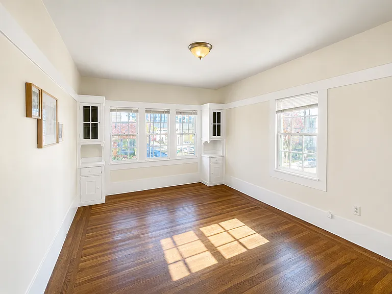 2346 Valdez St #6 — Photo 7