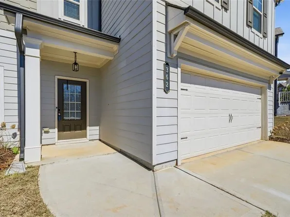 362 Auburn Crossing Dr, Auburn, GA 30011