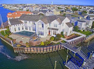 558 Berkley Rd, Stone Harbor, NJ 08247