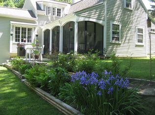 145 Fruit St, Hopkinton, MA 01748