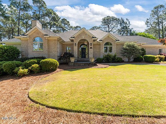 2nd image of 63 Stoneykirk Drive