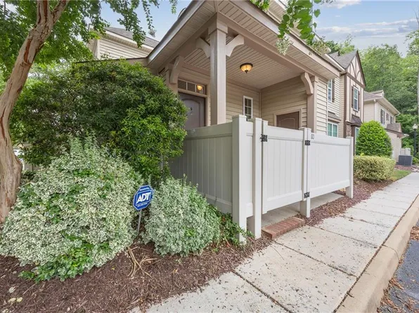 410 Marsh Hawk Trl, Carrollton, VA 23314