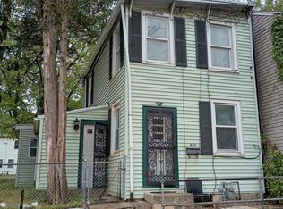 860 N Market St, Lancaster, PA 17603