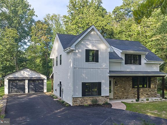 4th image of 6239 Greenhill Rd