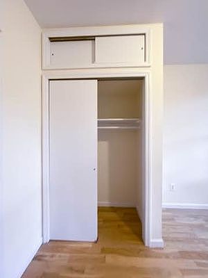 4th image of 315 E 5th St APT 4C