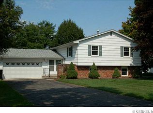25 Westview Cres, Geneseo, NY 14454
