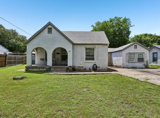 1215 Churchill Rd, River Oaks, TX 76114