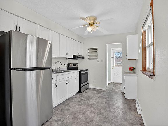 4th image of 1802 Easton Ave