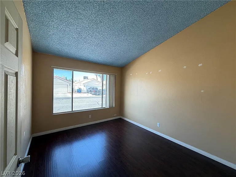 6621 Silvery Ave — Photo 17