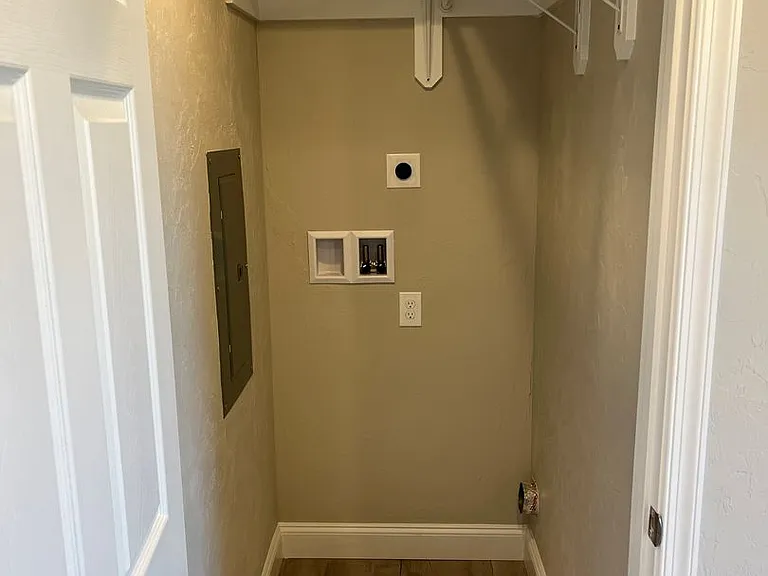 Salem Run Apartments - Phase 1 — Photo 89