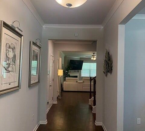 4th image of 1476 Harlequin Way
